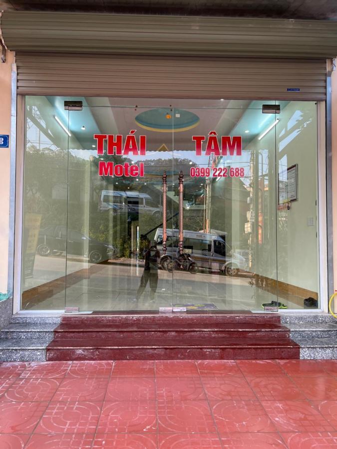 Thai Tam Motel Dong Van  Exteriör bild
