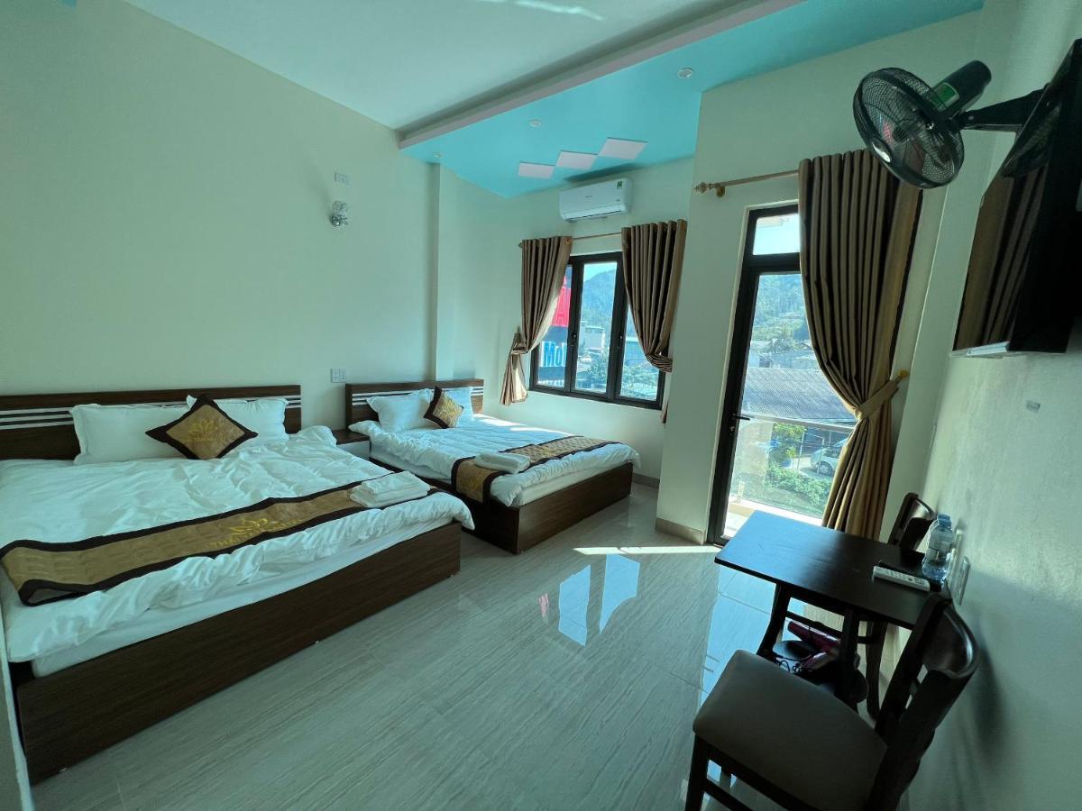 Thai Tam Motel Dong Van  Exteriör bild