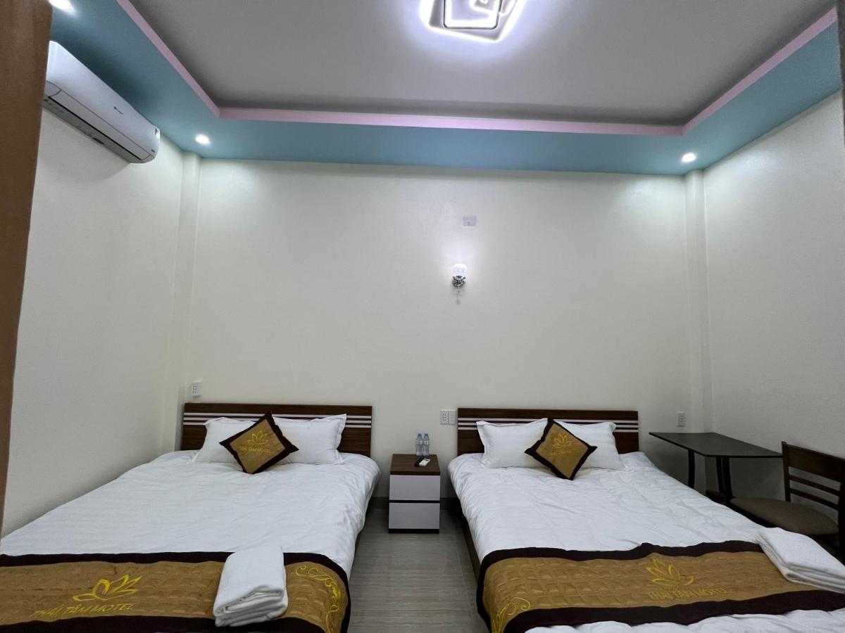 Thai Tam Motel Dong Van  Exteriör bild