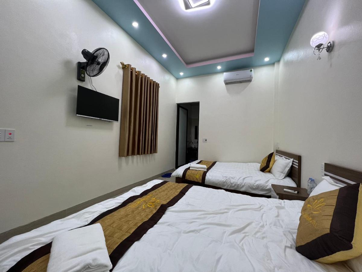 Thai Tam Motel Dong Van  Exteriör bild