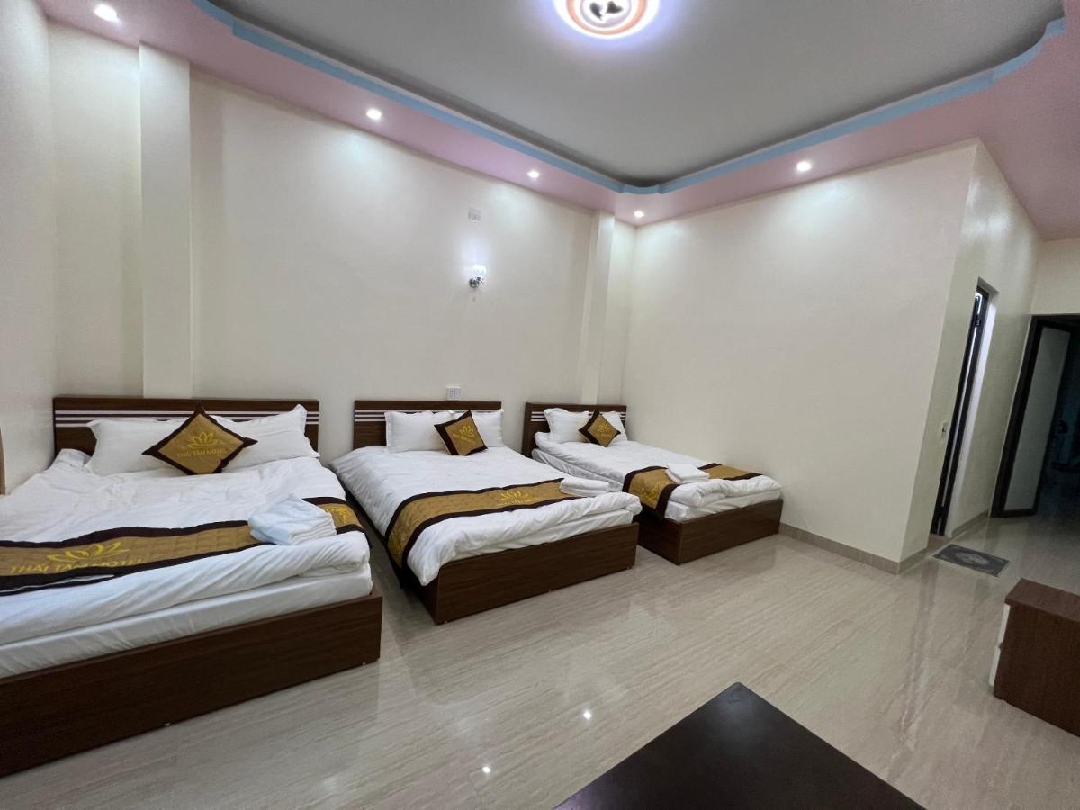 Thai Tam Motel Dong Van  Exteriör bild