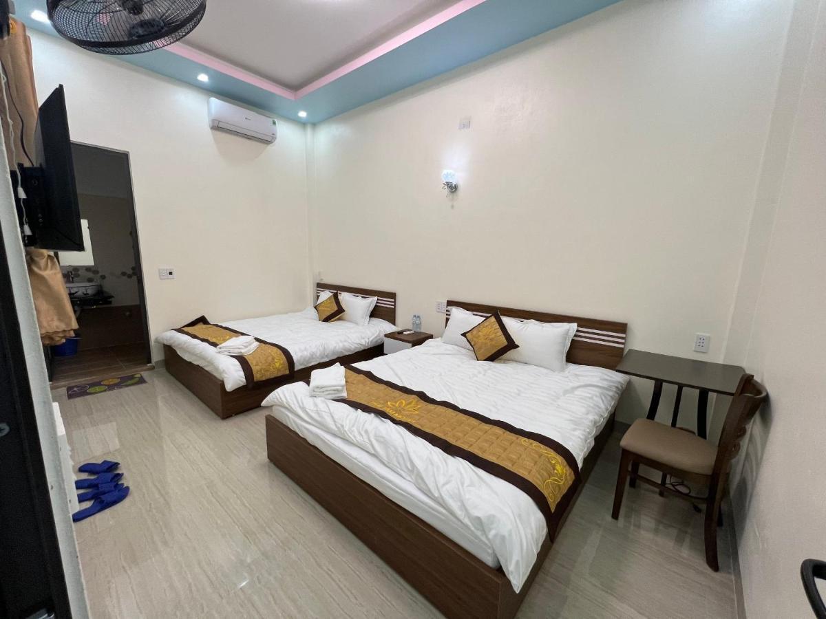 Thai Tam Motel Dong Van  Exteriör bild