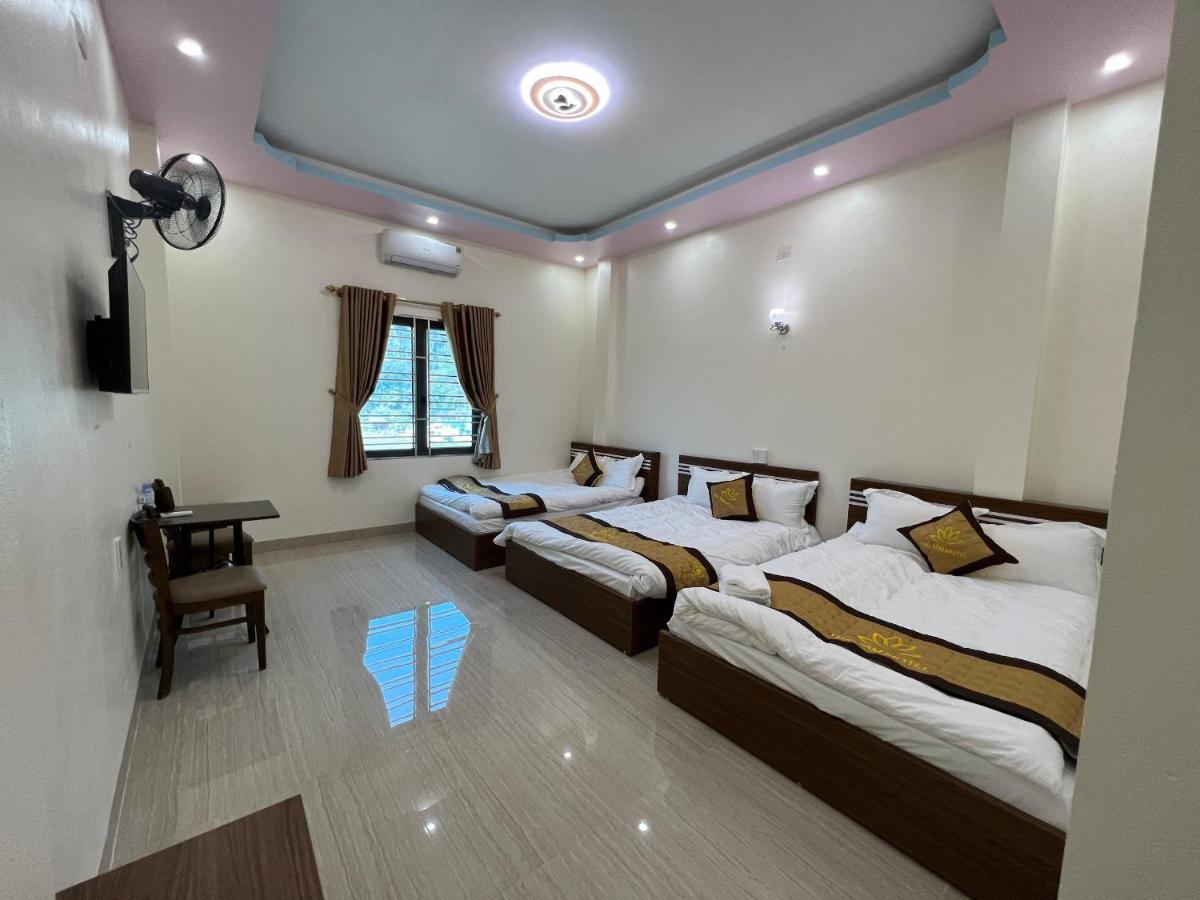 Thai Tam Motel Dong Van  Exteriör bild