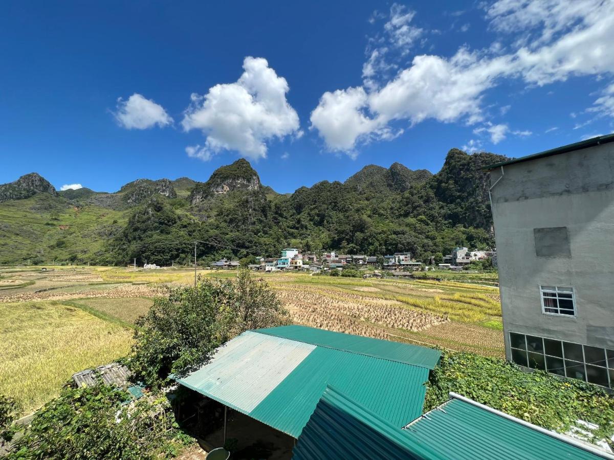 Thai Tam Motel Dong Van  Exteriör bild