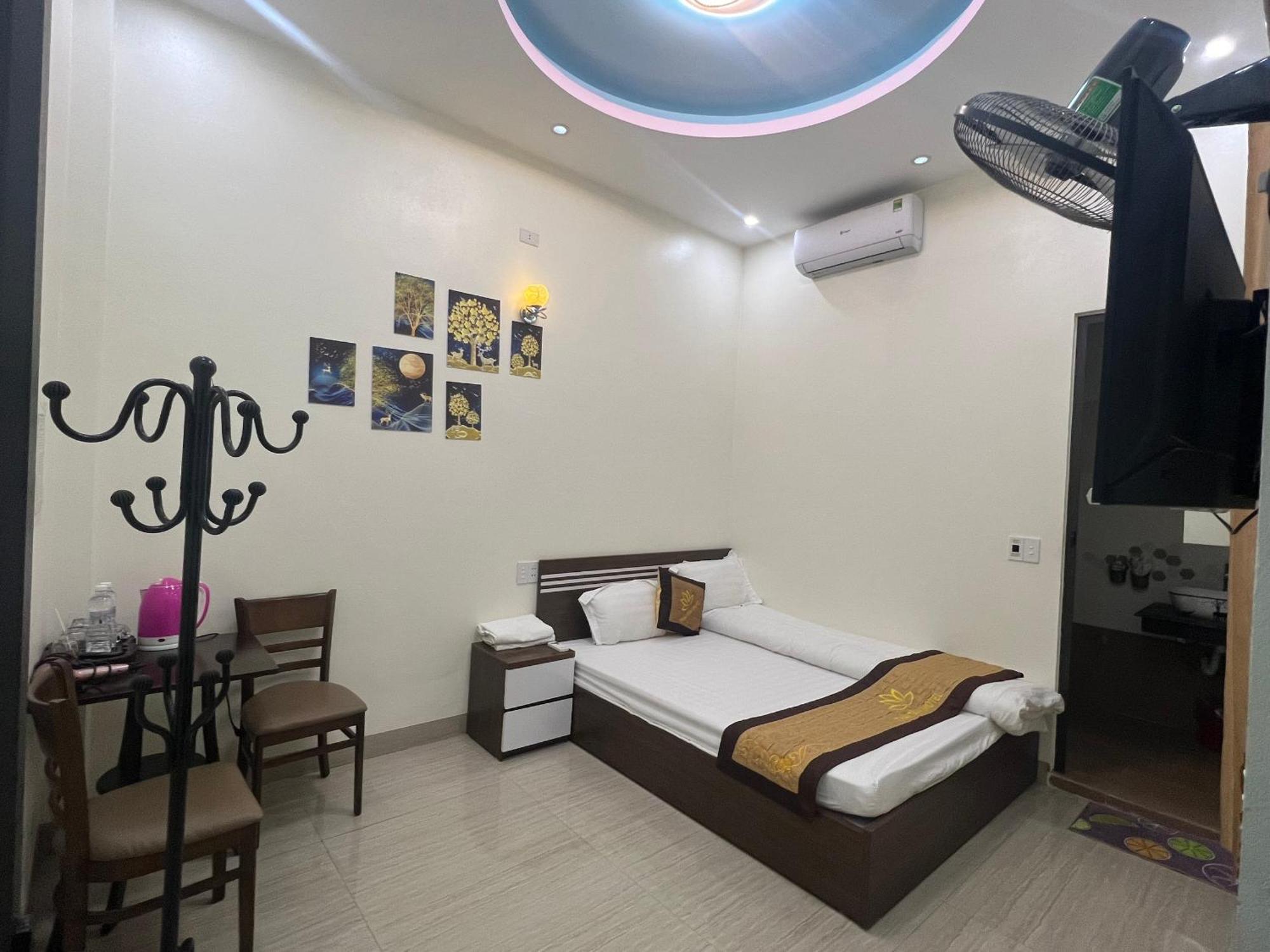Thai Tam Motel Dong Van  Exteriör bild